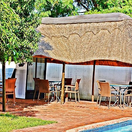 مبيت وإفطار غابورون Cosy Palms المظهر الخارجي الصورة